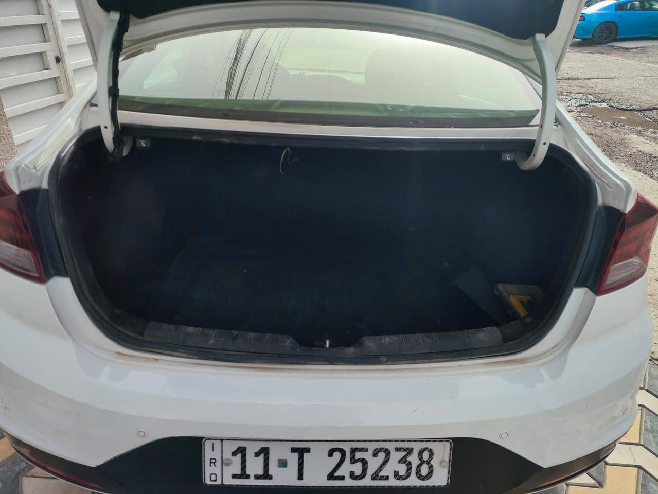 سلام عليكم النترا موديل ٢٠١٩  وارد أمريكي صور الحادث موجودة و السونار موجود بدون صبغ ولا ايرباك  ماشية ٦٥٥٠٠ مايل
كير AT محرك 2000 دوش  مابيها ولا كلوب مشتغل بالدشبوك محرك كير مكفول تخم تاير جديد باتري جديد 
السعر 15300 دولار 
مكان حي البنوك
للتواصل ***********
متواجد فيس بوك واتساب
