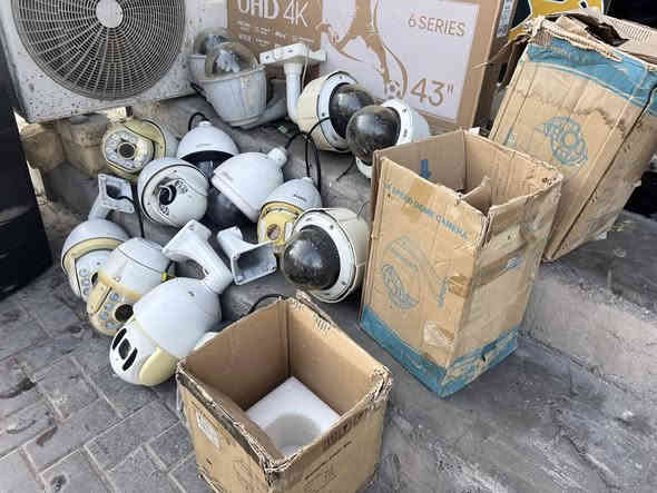 كاميرات PTZ جديد و مستخدم سعر القطعه 50 الف  العدد 15. بيهن ip  و انلوك واتساب ***********
