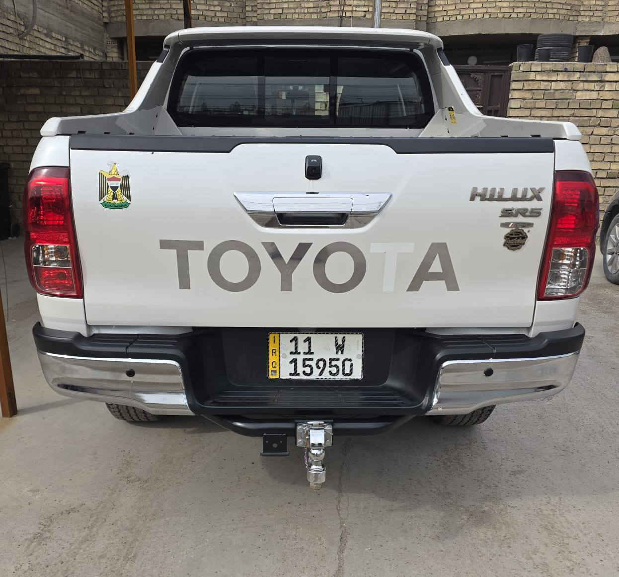 تيوتا هايلوكس 2020
عداد المسافة 90
المحرك 6v
فول مواصفات بصمة تشغيل 
بصمة ابواب 
 كشنات تبريد 
وباقي المواصفات المعروفة 
السعر ٣٢٠ ورقة /المكان بغداد 
للاستفسار
***********
