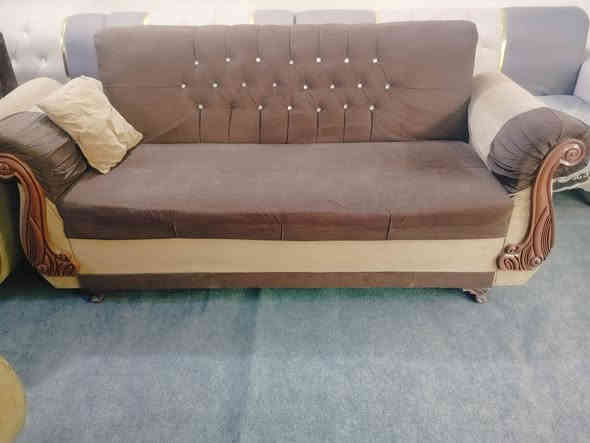 تخم نضيف جداً أي ضرر مابي 10 نفر العنوان حله البكرلي رقم الهاتف *********** بي واتساب أي استفسار ادخل خاص.
