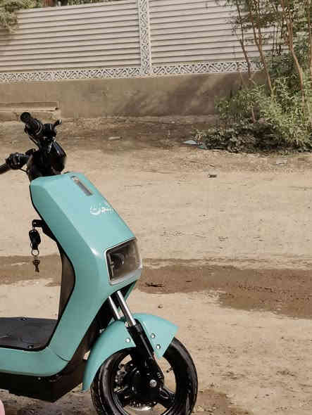 سلام عليكم دراجه شحن نضيفه  فول مواصفات بيه نضام سرقه  وعلى البصمه. مكاني بغداد الدورة  رقمي متواجد وتساب وعلى رقم ثنينهم ***********
