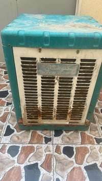 مبردة • للبيع • أجهزة منزلية