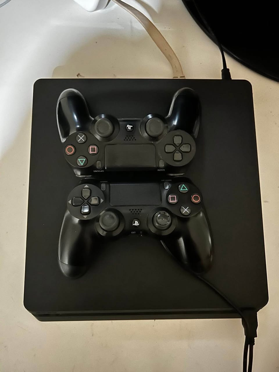 عندي بلي فور سلم نضيف لوك ما مفتوح برغي بي نظام12 غراضه كامله ع ثنين جوستك…. قفل 260 
نص تيرا كربلاء, العراق


**إذا كنت صاحب هذا الإعلان وتريد حذفه لأي سبب، رجاءا أرسل رسالة إلى الدعم الفني**