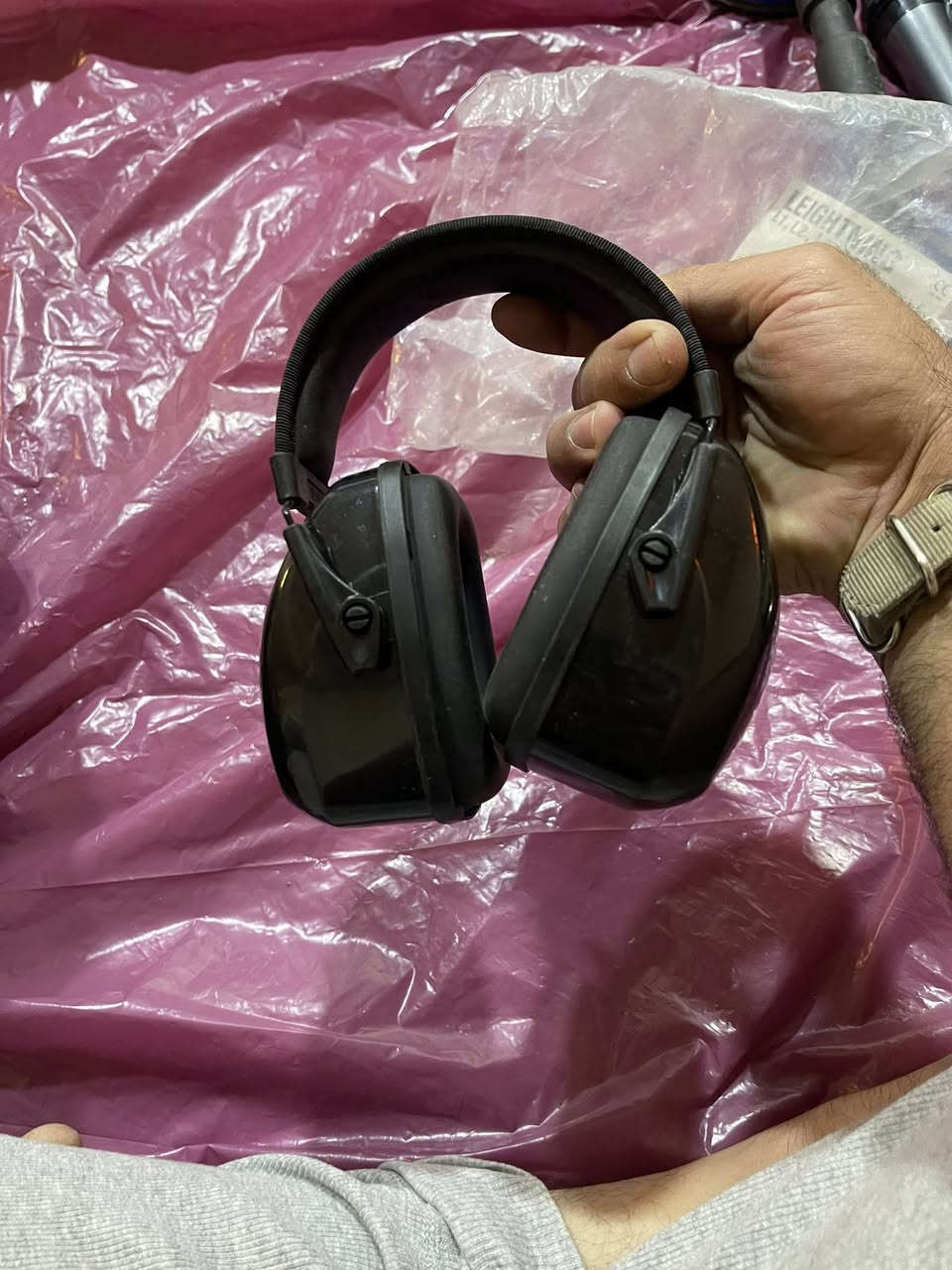 سلامو عليكم
اخواني موجود سعر واحد 15
اثنين هان سوي 25 مع توصيل


**إذا كنت صاحب هذا الإعلان وتريد حذفه لأي سبب، رجاءا أرسل رسالة إلى الدعم الفني**