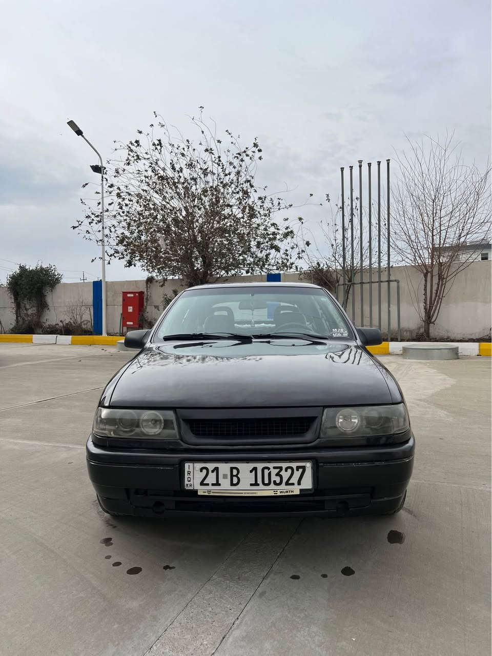 بةناوى خواي گةوره ئوپل جانتا موديل ١٩٩٣ سةنةوى ١١ مانگه بةسةر چوه سةيارةكة مةكينه ٢٠ گير عاديه مةكينه تازه تةشفيته كلاجى مةزبوته گيرو مةكينه بةشةرت سةيارةكة جايزه تازة كامل بوياخ كراوه رزيوى نيه تازة پوليشم كردوه رون و سيوةيلى تازةيه تايةي تازةيه هةموو گيانى مةسرةف كراوه سةيارةكه تةكسيو شت نية دةعمي قورسو سوكيشي نيه زور ريكو پيكه

*********** السليمانية, العراق
