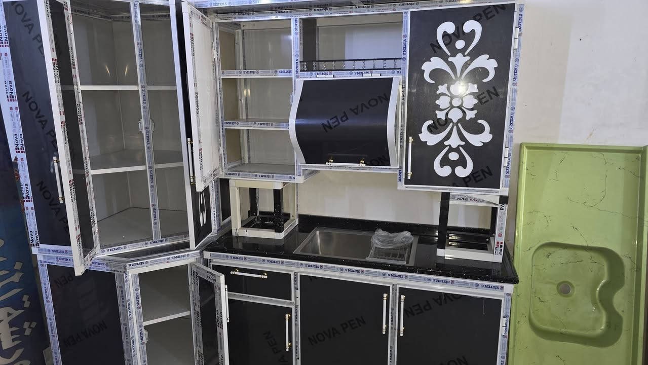 كاونتر سيت شغل تسكام مبطن ابو الباب المقوسه مترونص مع المعلق مرمر ابو الحوض الاستيل وزاويه قطعتين السعر ب865العنوان كربلاء، حي العامل نهاية 🔚 السوق قرب جامع اهل البيت معرض بركات ال محمد عليهم السلام والتحيه هاتف 📞 ***********
