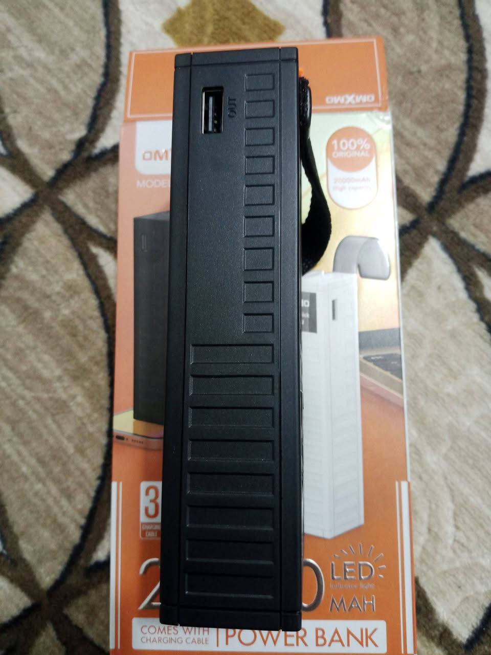 باور بنك يشحنلك التلفون 4 مرات اصلي وبيه كيبلات منه وبيه
ولد اضائه بيه


**إذا كنت صاحب هذا الإعلان وتريد حذفه لأي سبب، رجاءا أرسل رسالة إلى الدعم الفني**