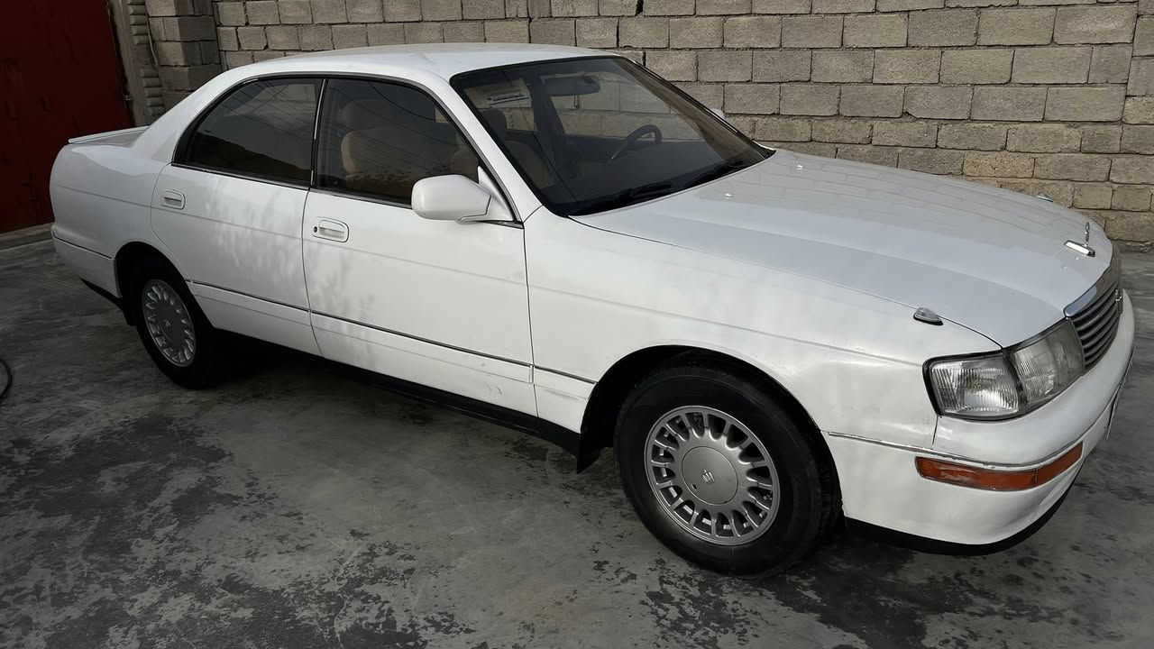 للبيع بطة موديل 1993
محرك وكير شرط 
بدون صبغ بدون ضرر 
صدر تخم تاير جديد 
تبريد تدفئة شغال 
رقم نينوى دولي شرط التحويل 
سعر 65 وبي مجال قليل 
*********** 
***********
