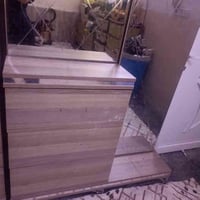 تخم كامل للبيع مستعمل خشب درجه اولى . اسفنجه اصليه عراقي .. استفسار 07...