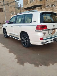 لاندكروز • ٢٠٢١ • مكفوله