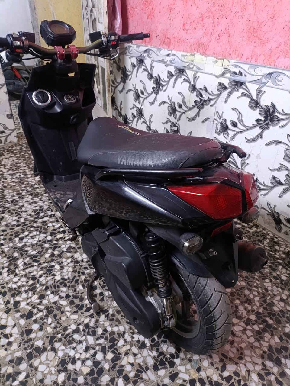 دراجه سكنس حديث دراجه مكفوله بيه كلاجات رياضي بيه ستيرن رياضي جيب فيتر تعال سعر  ميه 1100 توصل ***********9
