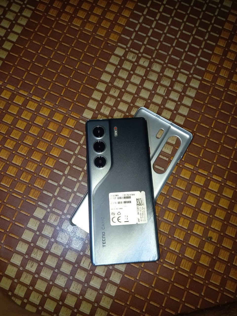 السلام عليكم
تكنو كامون40برو5g اقوه نسخه ذاكرة256عشوائي12جهاز نضيف قبل شهر من اخذته بعده بضمان شخط ممشخوط ولامفتوح فقط بدون كارتون ويا شاحنه بس مكاني كربلاء قرب صيطره الابراهيميه رقم***********بي وتساب فقط ومتواجد ماسنجر
