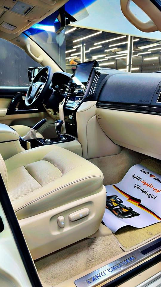 لاندكروز ٢٠٢٠  Gxrماشيه ٣٧ فول للاخير  خليجي شركه ساز رقم بغداد باسمي سياره كلش جديده شخط مابيهة ولا بيهة حادث سعرهة ٥٥٠ ورقه وبيهة مجال بسيط مكاني بغداد الكراده رقمي ***********
