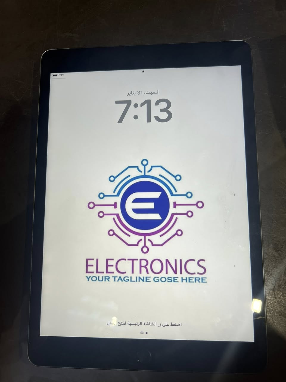السلام عليكم 
ايباد 9
ذاكرة 265 
جهاز نظيف كلش استخدام كلش قليل 
سعر 290 
مكاني بغداد حي اور
***********
