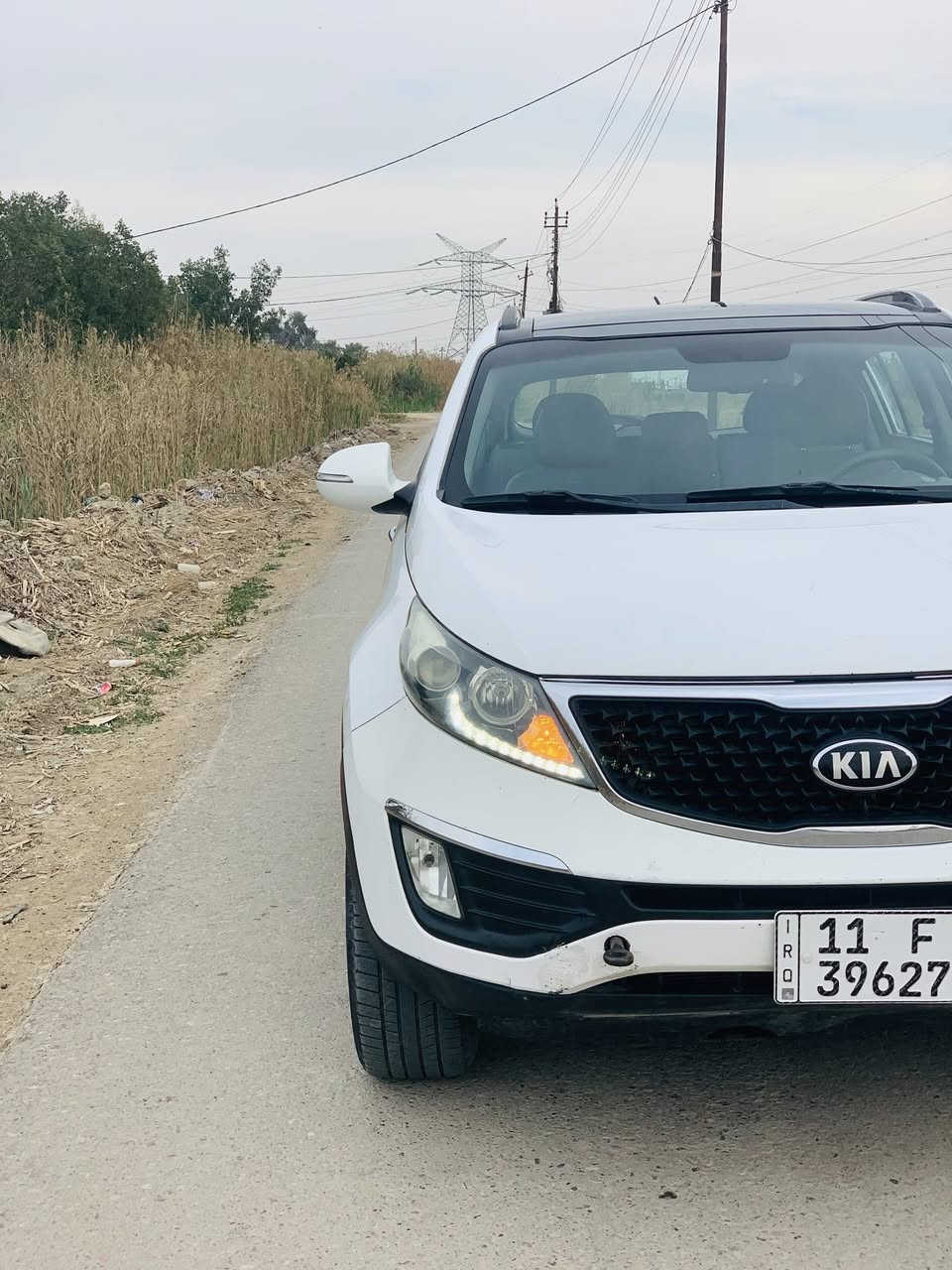 السلام عليكم

كيا سبورتج 2013 خليجي

فول مواصفات كفالة عامة عدا بارد موضح بلصور

                 (المواصفات)

_بصمة تشغيل + بصمة ابواب_

                   _ بانوراما_

              _تحكم ستيرن_

              _اشاير بلمري_

                _مري شفط_

              _لدات امامية_

               _يدات نيكل_

             _جلد رصاصي_

              _كشن كهرباء_

محرك 2000 دوش 4 (سلندر) 
كير ومحرك  بحالة جيدة
رقم السيارة بغداد

مكان السيارة 

بغداد _ بسماية

سعر السيارة  135 ورقه وبيها مجال بسيط

للأستفسار :

*********** متوفر واتساب
