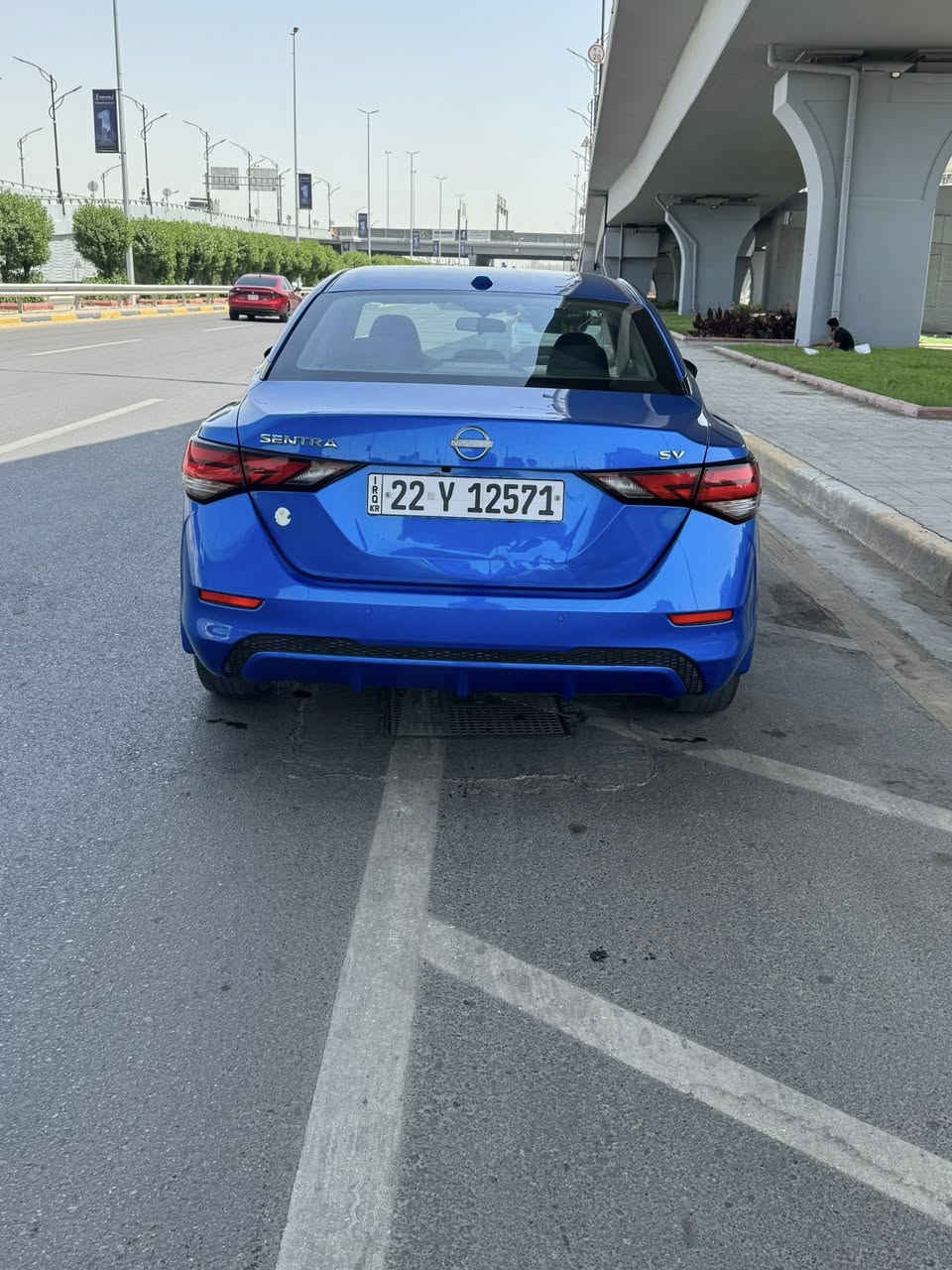 السلام عليكم عندي نيسان سنترا موديل٢٤ أمريكي سياره جديده لوك حادثها جاملغ وباب بجسم كبس 
١-مكينه ٢٠٠٠ 
٢-تحكمات ستيرن فول
٣-رادار امامي
٤-رادار جانبي
٥-بصمه تشغيل +ابواب 
٦-شاشه جبيره بلاد لمس
٧-دشبول إظهار الأعطال 
٨-ويل كب ٥ قطع
٩-تشغيل عن بعد
١٠نظام تحديد مسار 
١١- سياقه ذاتي
١٢- تبريد ثلج ❄️ 
١٣-اشاير بالمري
١٤-لايت زنون
وبعد بيها هواي مواصفات مذاكرهم عنوان بغداد البلديات ‭٠٧٧٣ ٧١٦ ١٠٤٠‬
معروضه ب١٣٥ وبيها مجال بيع او مراوس
