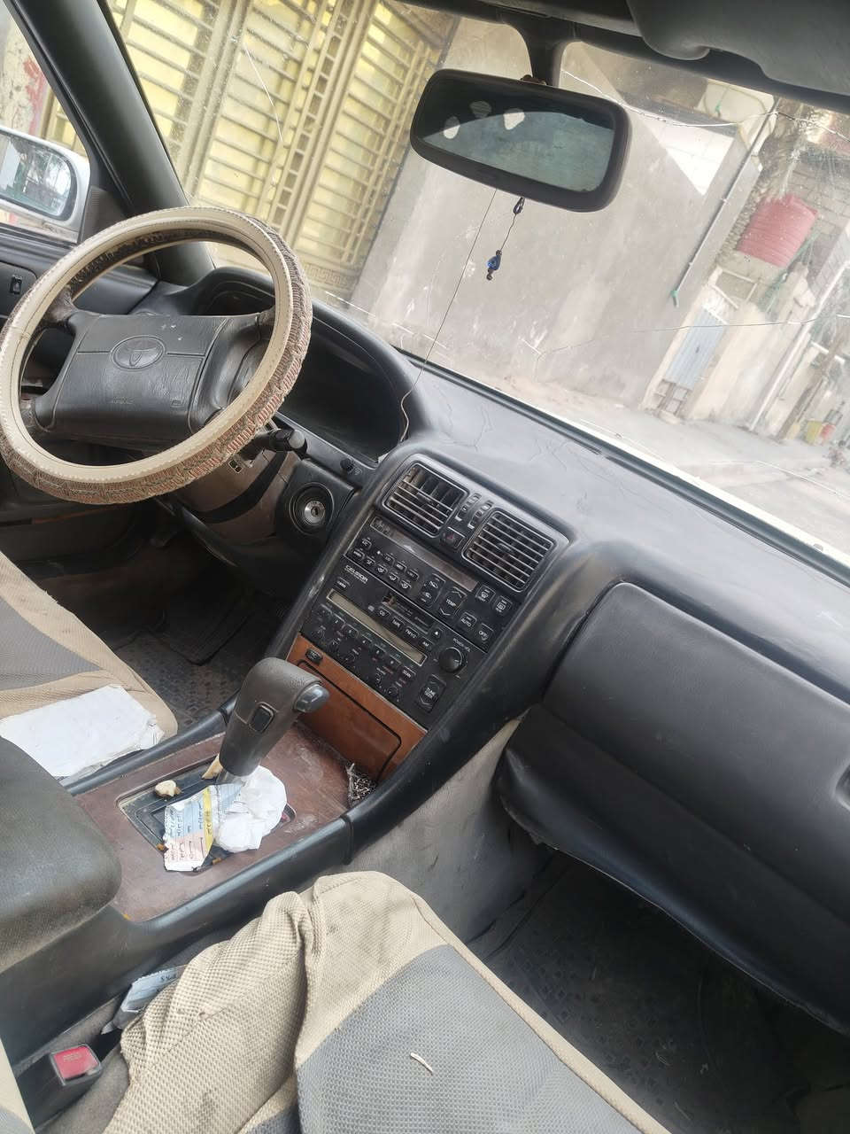 سلام وعليكم سياره الكرز سياره خير من الله مكينه خير منه الله مكينه  فيفيتي  سعر 30 وبيعه مجال قليل كلش مكان بصره زبير رقم بصره راعيه موجود *********** واتساب***********موشراي لاتصل
