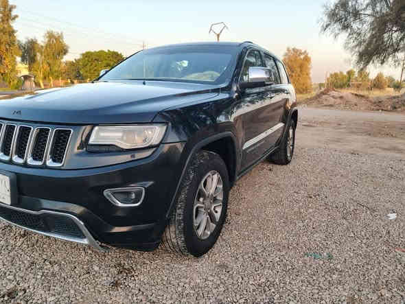 السلام عليكم 
للبيع جيب لاريدو موديل 2015 مكينة 3600 وارد أمريكي فول مواصفات لمتد (ضرر جاملغ وبنيد وجاملغ ثاني كلير) صور السونار ورقم الشاصي بالمنشور.
المواصفات //
فتحة @@ داخل بيجي @@ بصمة تشغيل وأبواب @@ جنطة كهرباء @@ لايتات أمامية لد وزنون@@ كشنات جلد تدفئة تبريد @@ كشن كهرباء @@ اشاير بالمري@@ شاشة كبيرة @@
السيارة جديدة جدأ وجاهزة من كلشي مابيه اي نقص. 
رقم بغداد بأسمي تحويل مباشر سنوية لغاية 2028
السعر 176$ وبيه مجال للاتصال ***********
