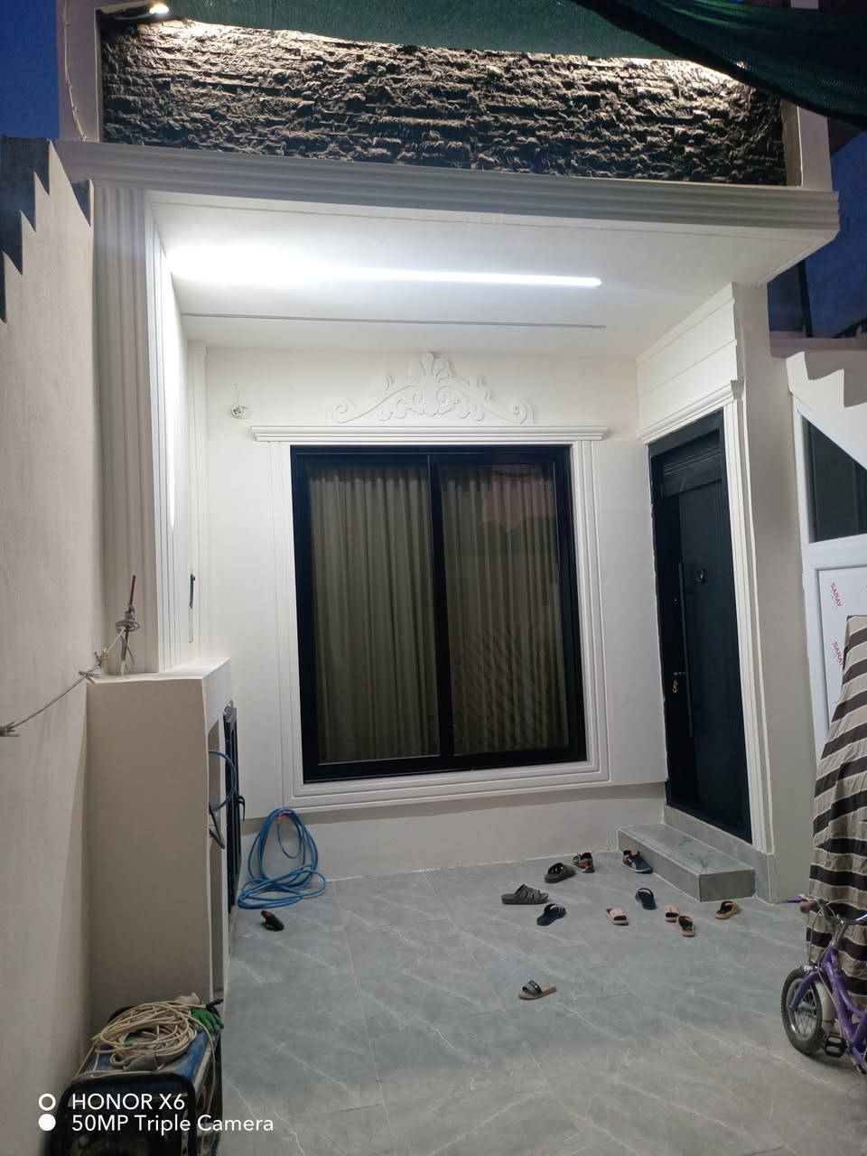 رقم الاعلان 2480
#دارللبيع 300م(كامل مواصفات)
كركوك بنجاعلي قريب جامع سراط المستقيم
#مكونات (غرفتين نوم وهول ومطبخ وصحيات وكراج سيارة وحديقة)
كامل سقف مغربي
نظام دكت
فول سيراميك
ماي حلو بين يوم ويوم
فرع عريض
فرع تبليط
#سعر 65 مليون وبي مجال
☎️ *********** واتساب
☎️ *********** واتساب
#مكتب_ازاد_للعقار
