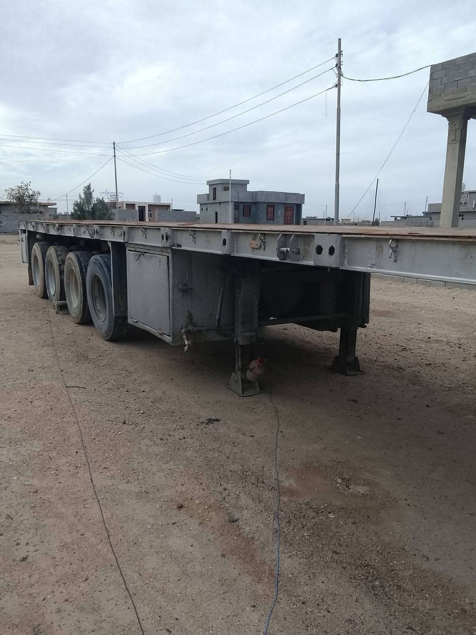 سلام عليكم تريله 2004سنكل خلفي ط بدون ضباره عريانه 4 دناكير مزوج شاصي العربانه أوربي السعر 315وبيه مجال *********** عرجه
