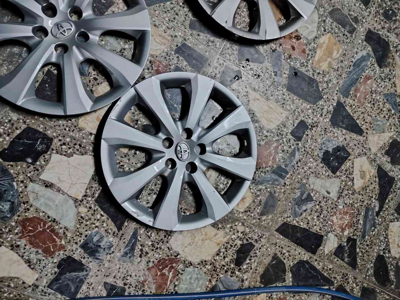 السلام عليكم تخم كبات م ٢٤ كورلا للاتصال *********** سعرهن ٤٠ الف  مكان بغداد الأمين حجم ١٦
