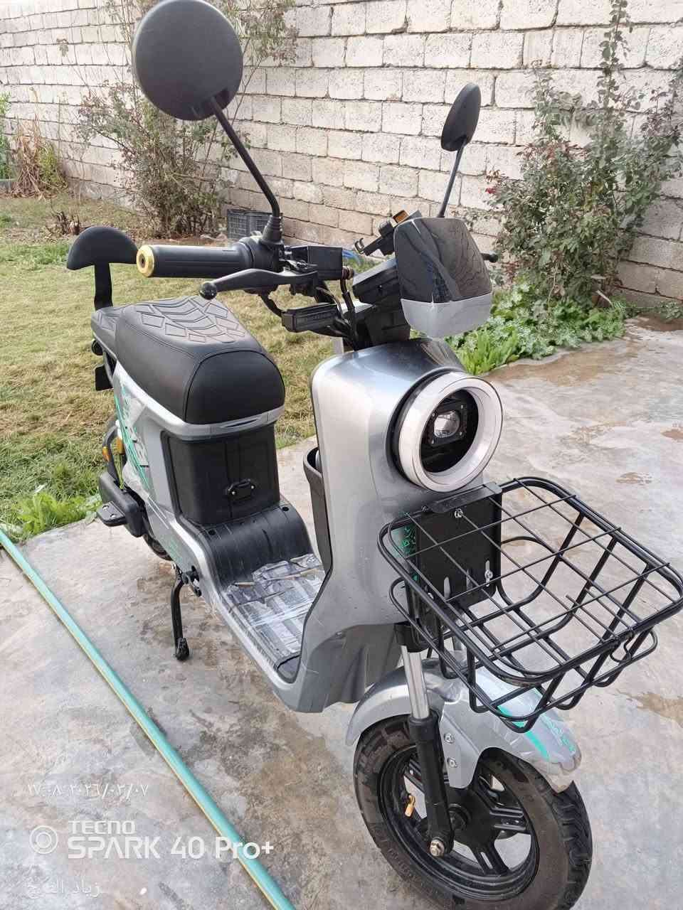 ماطور شحن R9 2026 مستخدم شهر  (جـديـد بلايلون)
مواصفاته معروفه ومرغوب بالسوك اللون مميز سلفر 

للاستفسار 
خاص او عالرقم ***********
