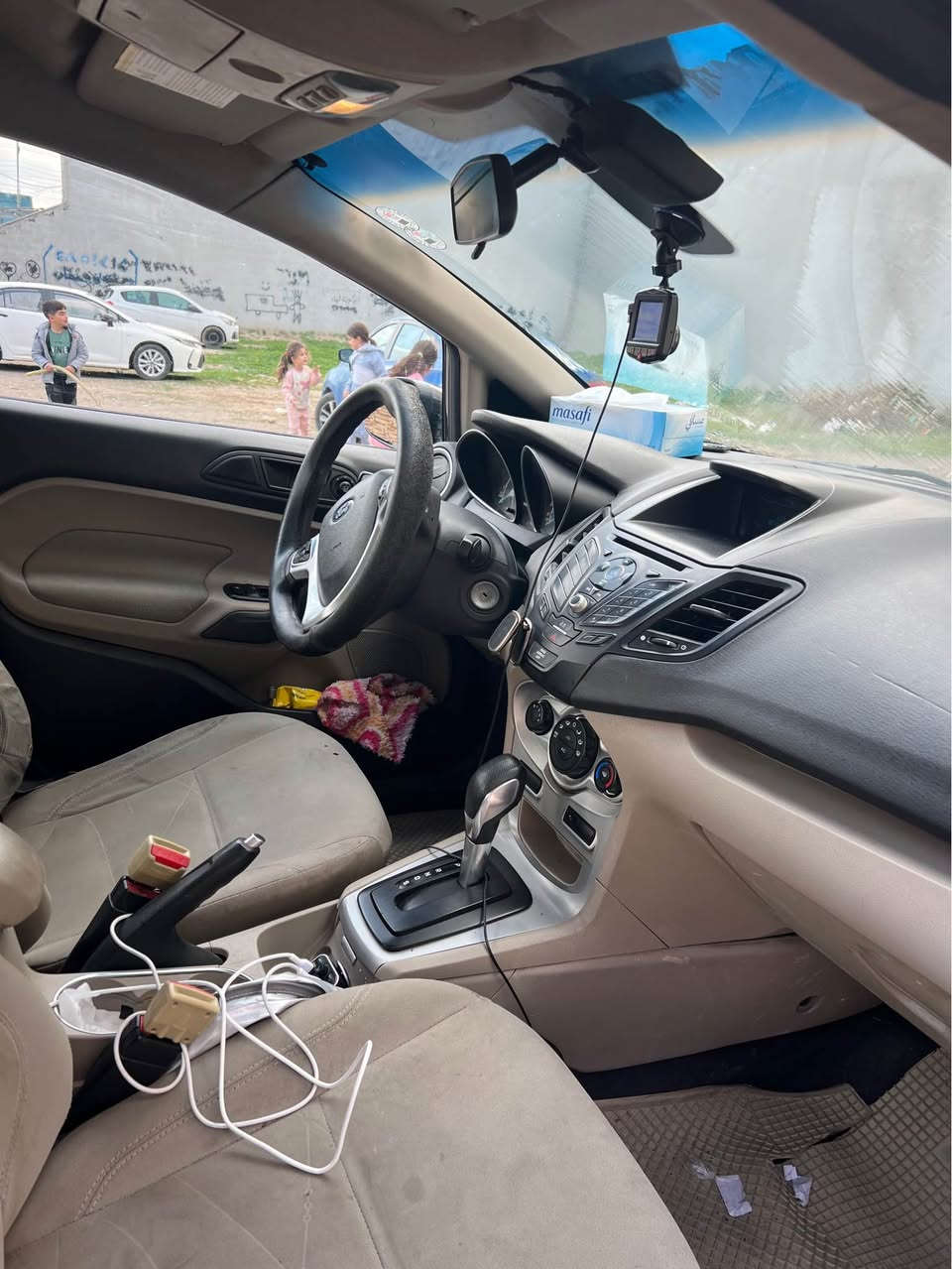 فورد فيستا موديل ٢٠١٧ دوو بارچة سبغ بى ژورى بي ليدران بي مسرةف ٦٥ هةزار ميل رويشتية ژ.م ٧٥٠٤٩٠٣٩٨١  نرخ ٨٢ ورقة مجال أربيل, العراق


**إذا كنت صاحب هذا الإعلان وتريد حذفه لأي سبب، رجاءا أرسل رسالة إلى الدعم الفني**