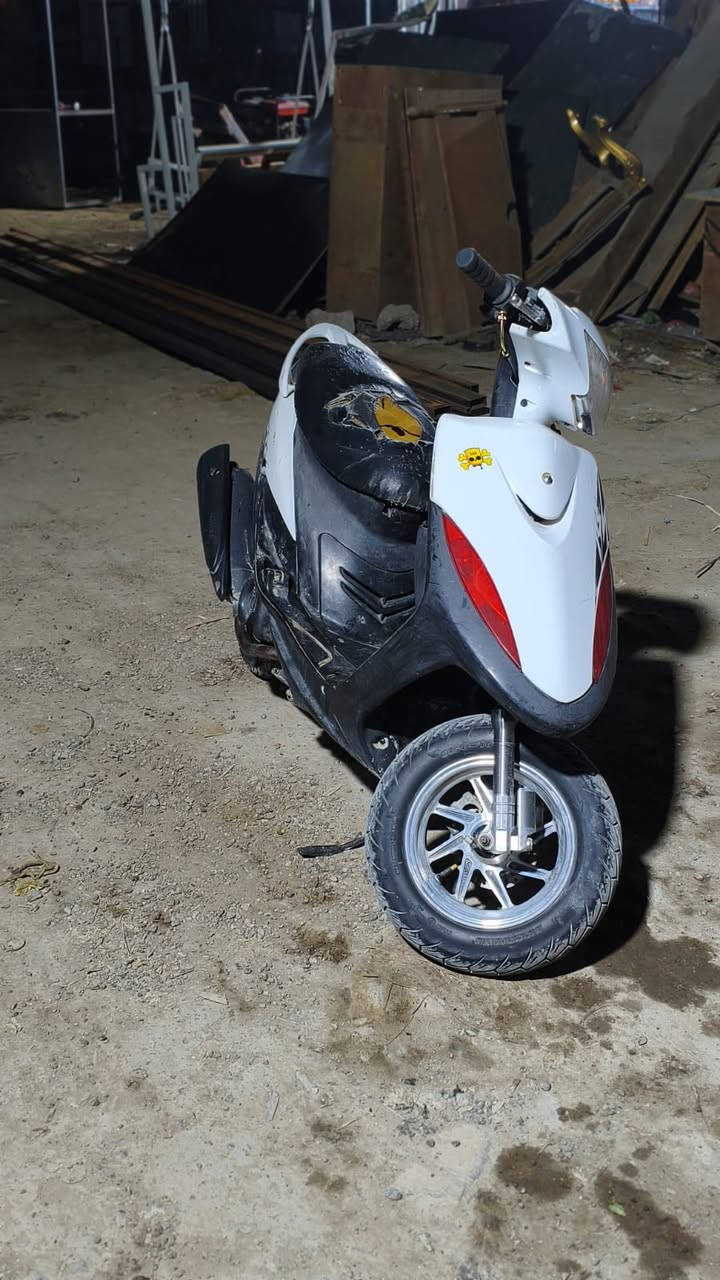 سلام علكم دراجه ماكس عدله 
اللبيع بوشه بلادي 55 دراجه 
شلعه معدل 120حقيقي 
وياله رياضي صدر رياضي 
صلنصه اف ام رياضي 
السعر 650
التواصل *********** 
واتساب 
العوان بغداد حي أور
