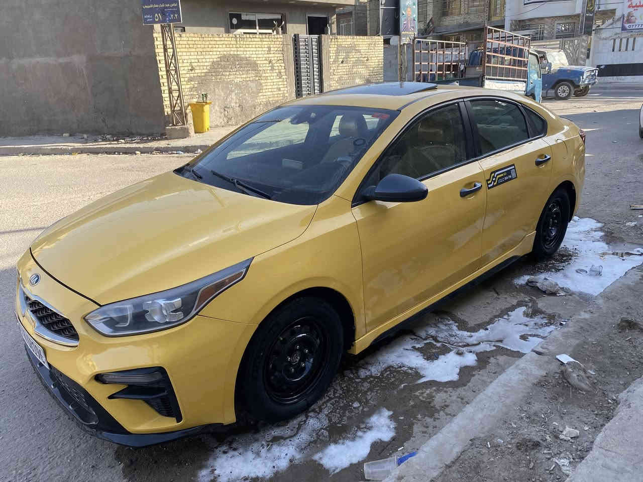 السلام عليكم فورتي 2020 
مبدل فقط جاملق الامامي 
مكينه 2000 دوش سياره 
فول موصفات كير ايتي 
وسياره حلوه 
بكان بغداد الكماليه 
السعر : 128 
وبيها مجال 
***********
وحادث بل عراق عندي جاملق يسرا شوي انضرب يعني ما وصل لا باب ولا دعاميه
