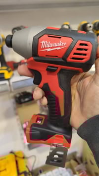 جديد • فارغ • سعر مناسب