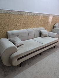 تخم • جديد جداً • ٥ قطع ١٠ نفرات