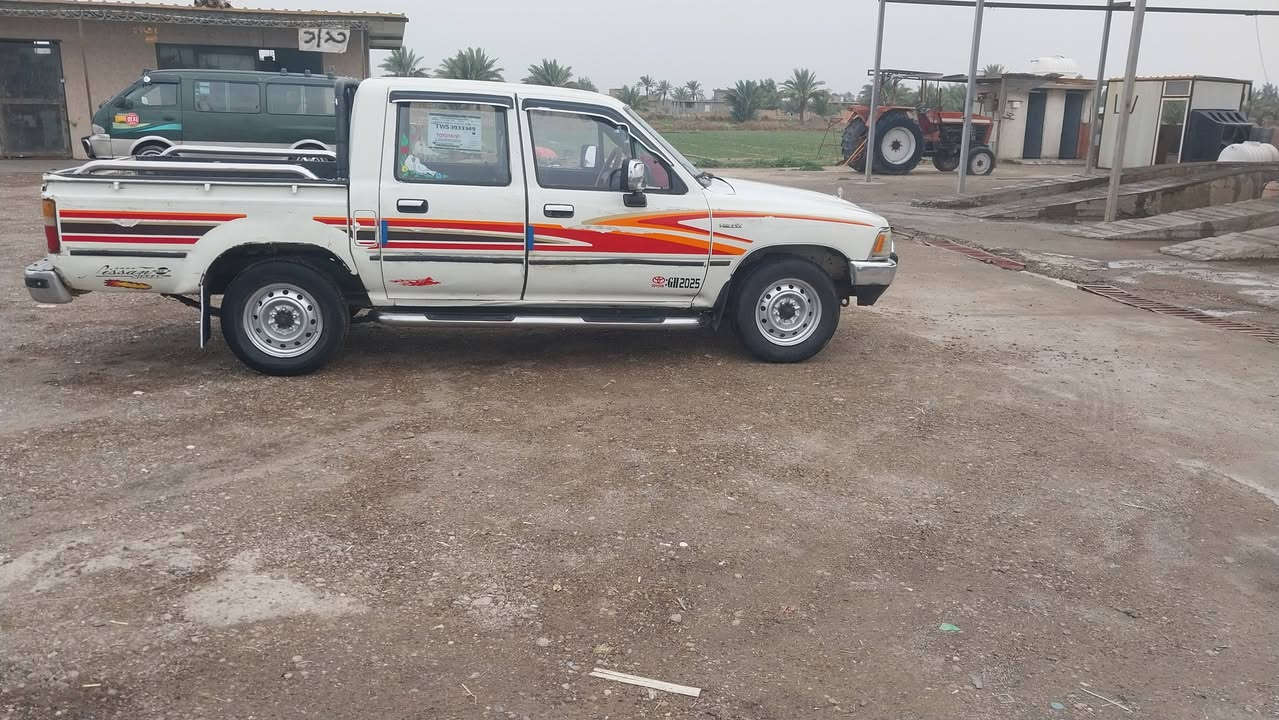 سلام عليكم بيكم تويوتا موديل ٩٢ محرك كير اكسن شاصي كله شرط رقم بغداد انكليزي تحويل مباشر كهربائيات كلها شقاله هاذا رقم هاتف وشراي يدلل. ***********
