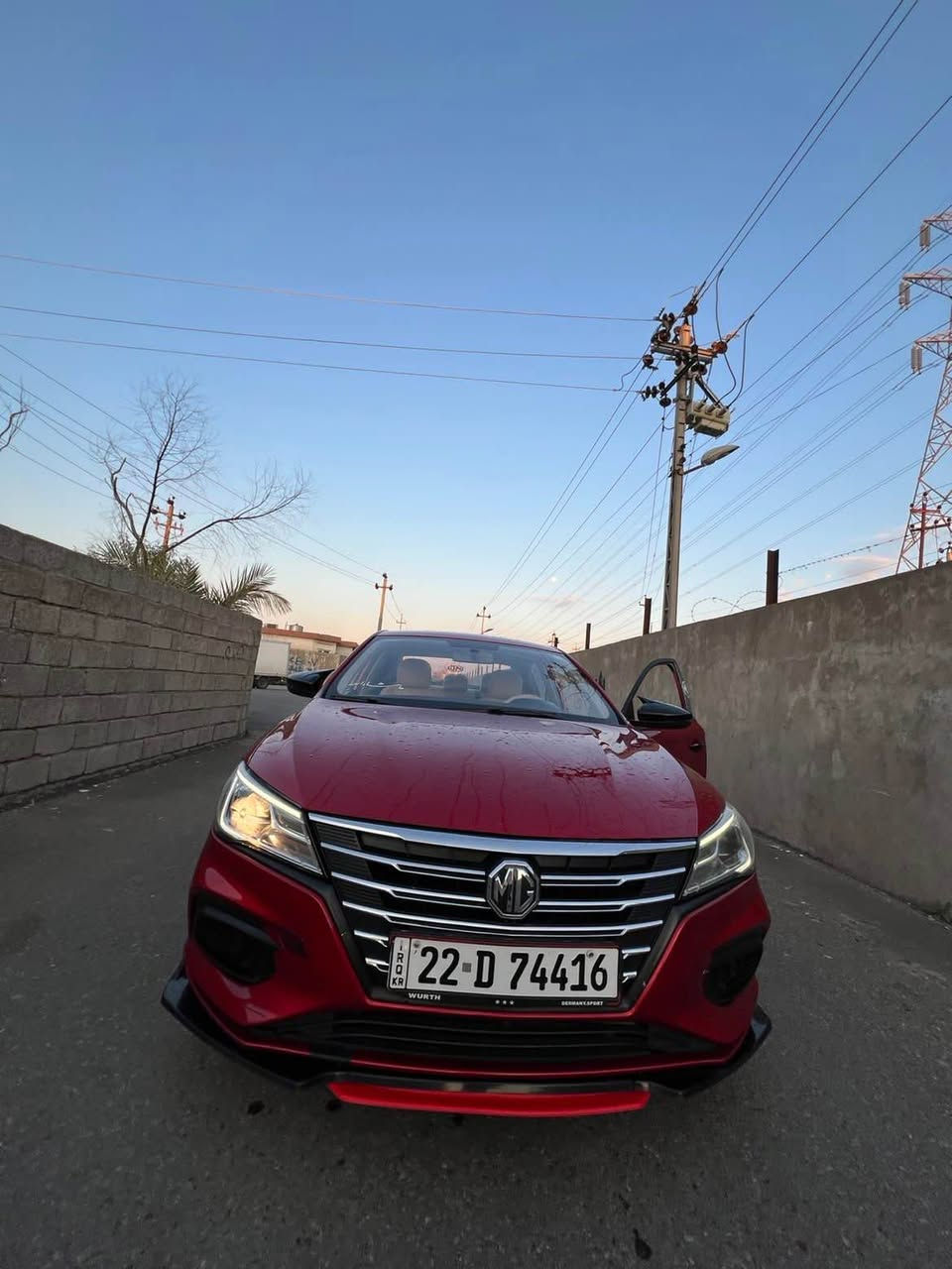 Mg 5 2022 
Comfort
ناو زەرد 
بەسمە و لید و کامێرە 
شاشە گەورە و ڤۆلیۆم
٥٠ رۆیشتووە
بی سبوغ 
فول فول کەمالیات
لیدی وایفای بەستراوە
تەنها دوو سی شوین ساردە
دەعامیش سبوغی نیە 
بە ناو خۆمە 
هەموو شتی نوییە
سحری $٩٢
هەولیر
***********
[hidden information] watsap أربيل, العراق
