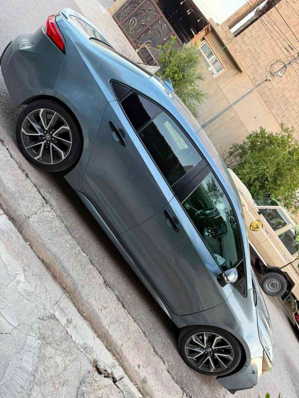 تويتا كرولا ٢٠٢٠ se 
سةفحةى لاى سةكن كامل سبوخة بى ژورى كةمةك ناو دةركةى بةس پةمپة كراية  ارباك شان و سوكان سيستةكة
سونةر و رةقةم شانسيم داناية 
سةيارةكة نومونةية لة جوانى 
تعويل غرامة بة شةرت 
*********** أربيل, العراق
