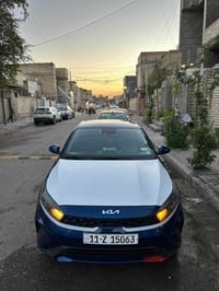 كيا فورتي موديل 2023 للبيع  موصفاته معروفه والسياره حادثه شبه الكلين ب...