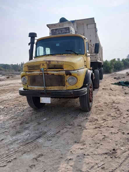 *********** سياره البيع اقجم 82 رقم بغداد سياره جاهزه العمل  هادي الشريفي
