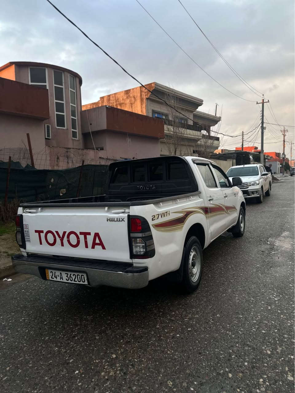 مرزي 2011 
كير و مكينه بشرتن 
رقم و سنوي و هزه جديدن 
بي دعم و صبغه 
300 دولار غرامه سه ره 
سعر 164 
*********** زاخو, دهوك
