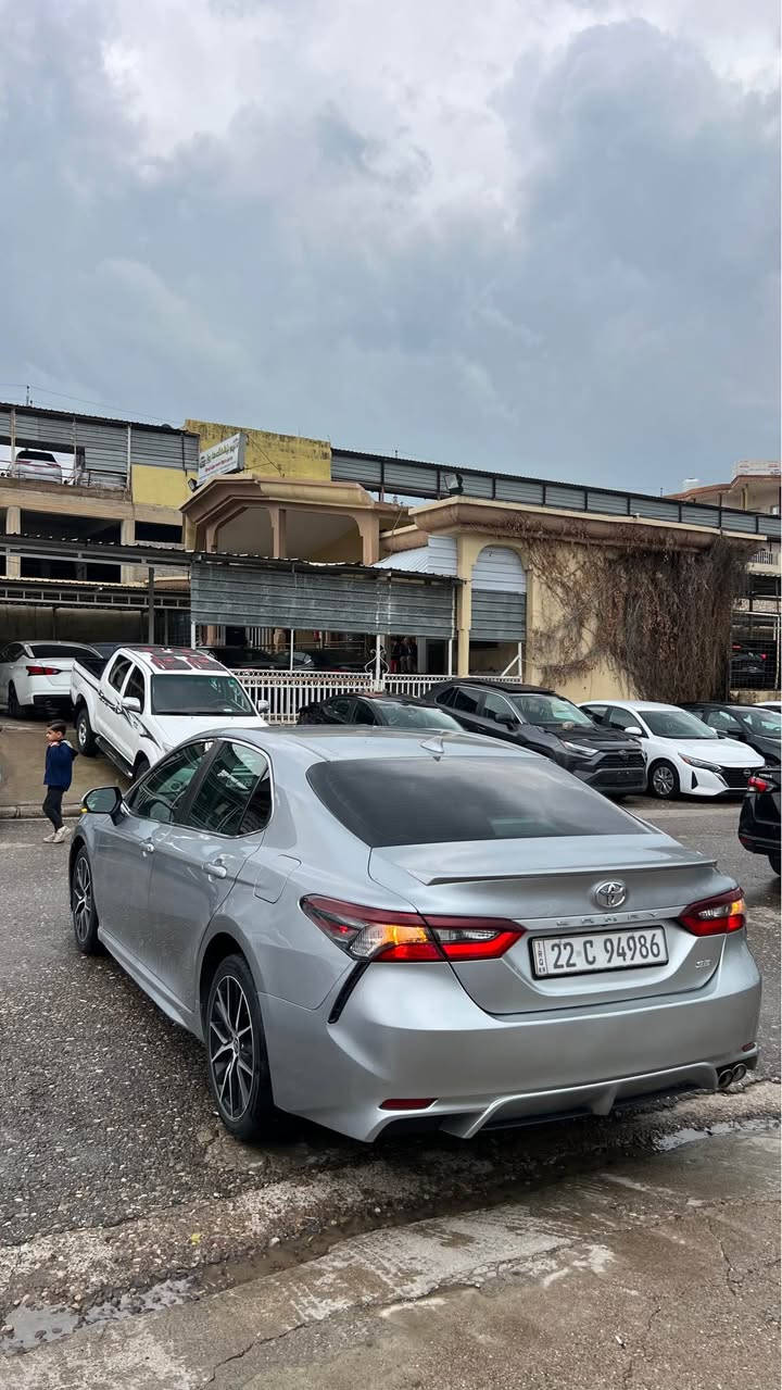 السلام عليكم 
تويوتا كامرى موديل2023
سعر : 195 و مجال  
اللون : سلفر
عداد المسافة :45 الف
حجم المحرك : 2.5L ( 4.سلندر )
ملاحظة السيارة :  سياره فقط شبر بوند صبغ بدون دواخل قطعتين تبديل شريكة نفس لون بدون دواخل

المواصفات : SE
كاميرا خلفيه
شاشة 📺  
رادار امامي (تحديد مسار)
‏‎رادار جانبي (نقاط عمياء)
‏‎رادار خلفي (التحذير من الاصطدام)
‏‎حساسات امامي
‏‎حساسات خلفي 
نظام (𝐄𝐂𝐎)
نظام (𝐍𝐎𝐑𝐌𝐀𝐋)
نظام (𝐒𝐏𝐎𝐑𝐓)
تحكيم ستيرين
كشنات كهربايي 
كشنات هيتر
تبريد لمس
لايتات (𝐋𝐄𝐃) ليد عدسة زينون 
بلاجكتور (𝐋𝐄𝐃) ليد 
بكلايتات (𝐋𝐄𝐃) بيلادي
ويل كروم
تفاصيل اكثر الاتصال علی ارقام التاليه ‏
واتساب 
☎️[ *********** ]

عنوان :عقرة📍

‏ اكر, نينوى
