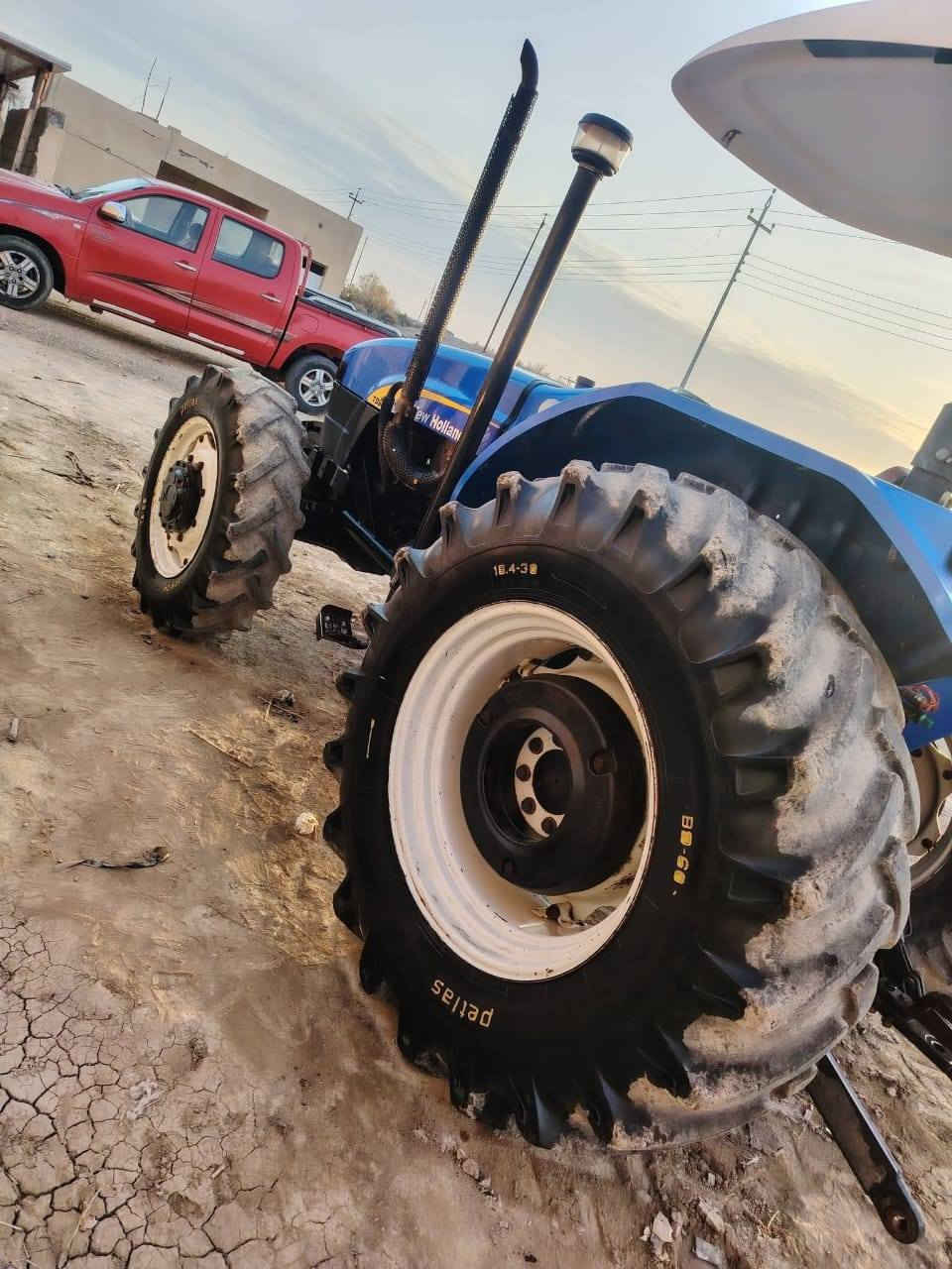 للبيع مكينه نيو هولند  حجم 80         موديل 2014 رقم ذي قار  
***********
***********
