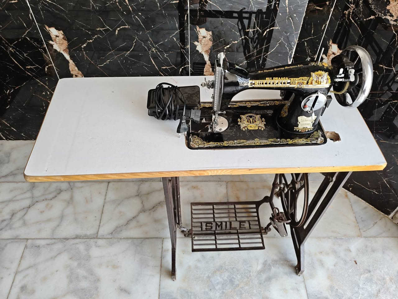 مكينه خياطه (فراشه)جديده استعمال اسبوعين هيه وميزها 120الف وبيها مجال


**إذا كنت صاحب هذا الإعلان وتريد حذفه لأي سبب، رجاءا أرسل رسالة إلى الدعم الفني**