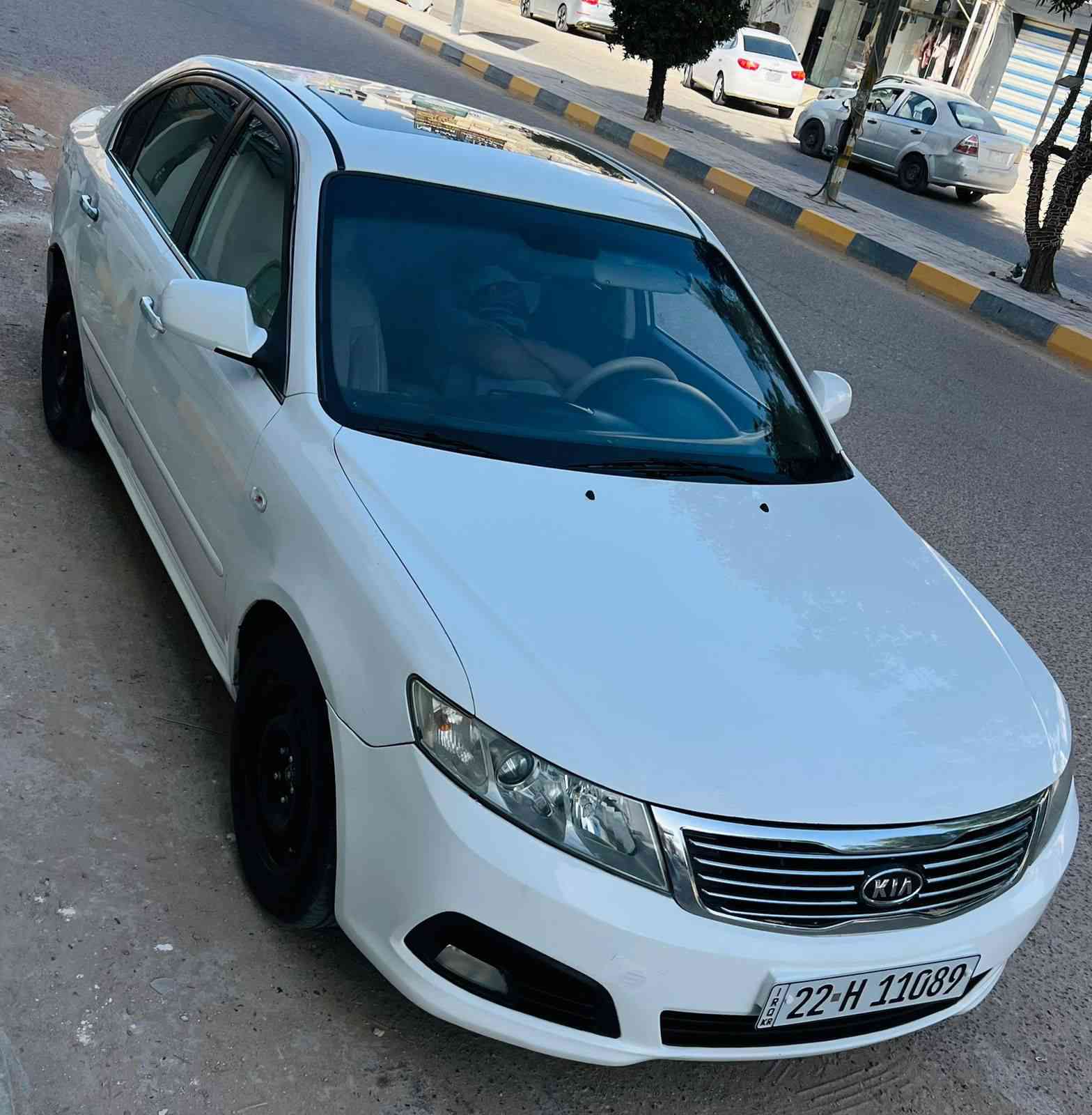 سلام عليكم اوبتمه موديل ١٠كفاله من ظربه بيه ٥قطع صبغ بدون دواخل السياره جاهزه على اخر شي كير مكينه حداديه تخم تاير تبريد سنويه٣١ كله اجديد فول ماصفات عده البصمه برده خلفيه اربعه دسك فتحه تحكم معروفه مواصفاته السعر ١٠٠وبيه مجال بصيط ***********مكاني نجف
