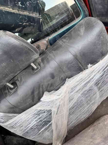 تخم كشنات جلد رياضي فول نضافه (تخم فقط)450الف
محلات حيدر المالكي ***********
