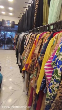 إكسترا ملابس • الدورة شارع الميكانيك