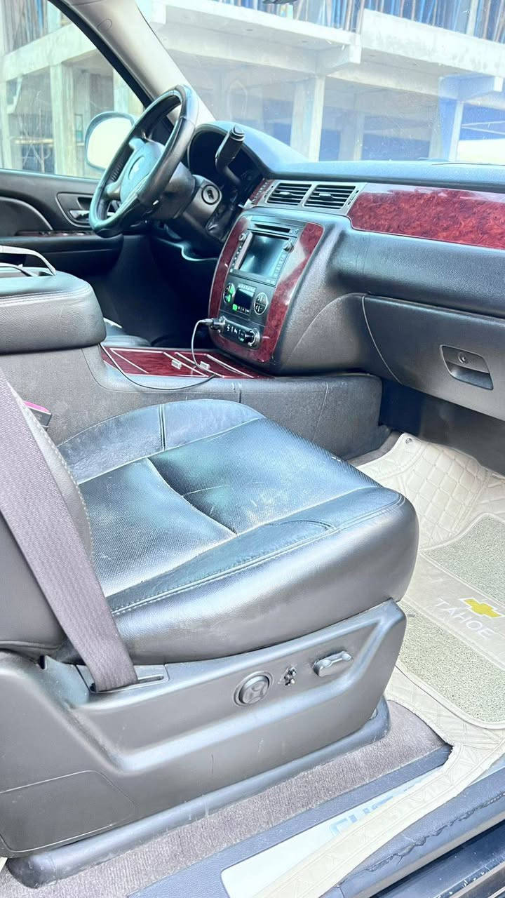 تاهو مديل  ٩ جديد فول مواصفات كفاله كص وفتح قطعتين صبغ وباقي تفاصيل تصل  ***********  السعر ١٠٥
