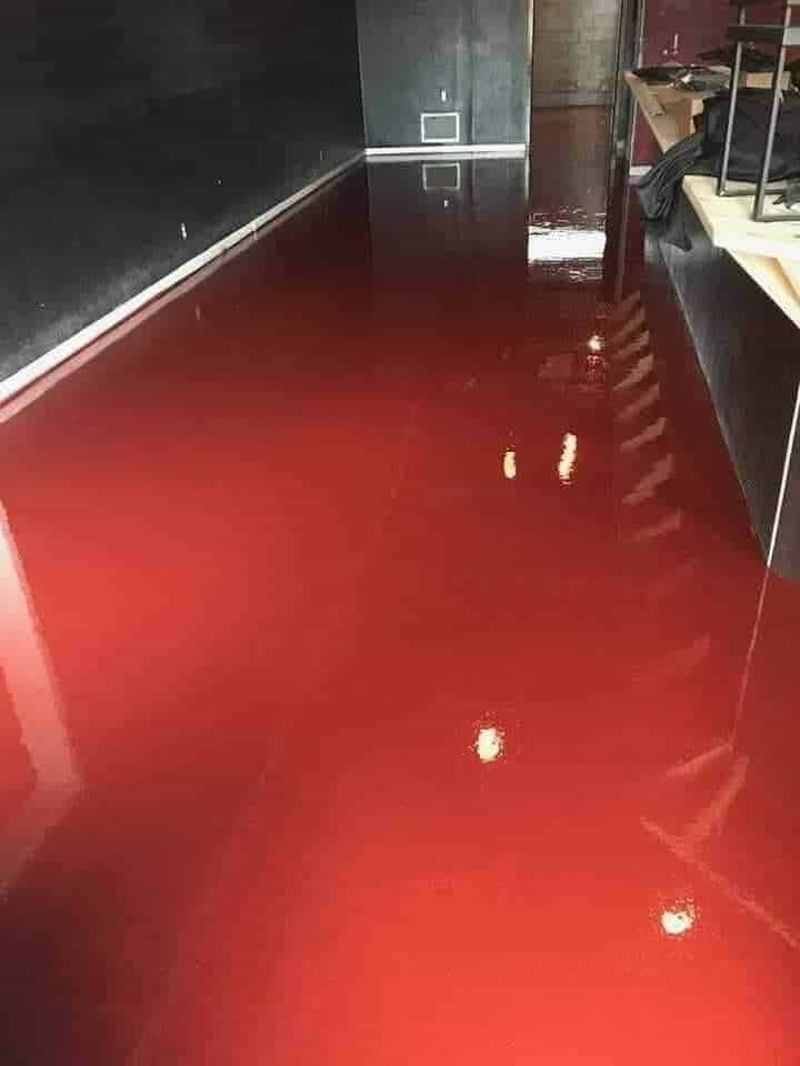 عمل ارضيات المعامل والمجمعات الطبيه والمولات والكراجات والمنازل والاسطح *********** *********** واتساب
