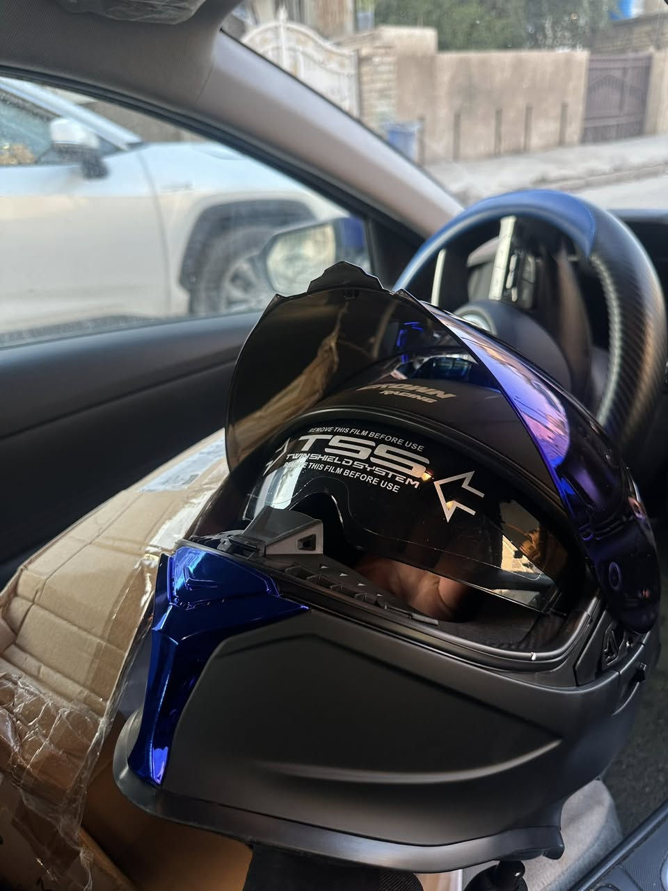 خوذه دراجات جديده قياسM ***********
