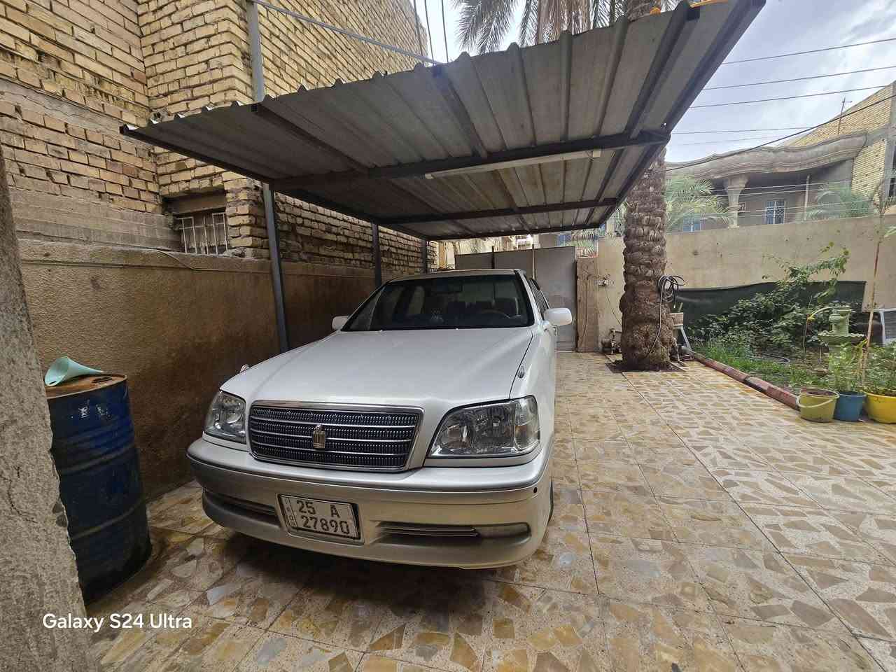 كراون ملكه للبيع رقم كركوك با اسمي تسجيل جديد قرار 48
موديل 2001  كرستال 
 كفاله عامه السياره  
مداور ثاني يوم
 شاصي 71 مكينه VVti ام الكلاص المرغوب 
تحويرت النجف فوك وجوه 
فول بطن عده الفتحه
2 دكم 
4 كشنات كهربائيه
برده خلفيه& مرايات هيتر 
السياره وضع شركه 
تدفئه تبريد تخم تاير حداده مكينه كير كله لوك
السياره جاهزه من كلشي الف ماتصرف عليهه
السعر142وبيهه مجال لطيبين
 هاذه رقم صاحب السياره ***********
