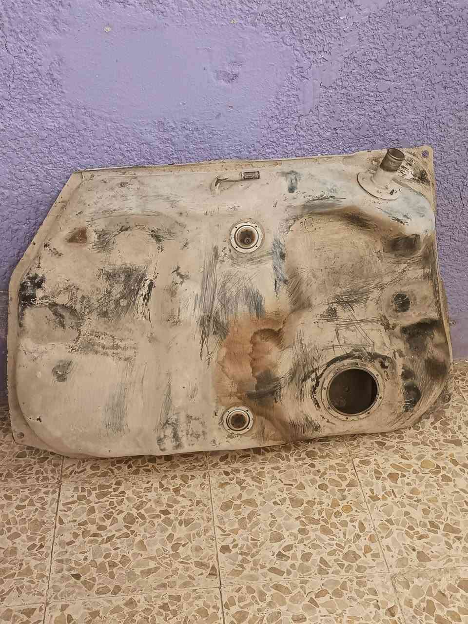 سلام عليكم تانكي كورلا نفخ اي ضرر مابي  للبيع سعر 30 وبي مجال قليل مكاني شارع المدينه


**إذا كنت صاحب هذا الإعلان وتريد حذفه لأي سبب، رجاءا أرسل رسالة إلى الدعم الفني**