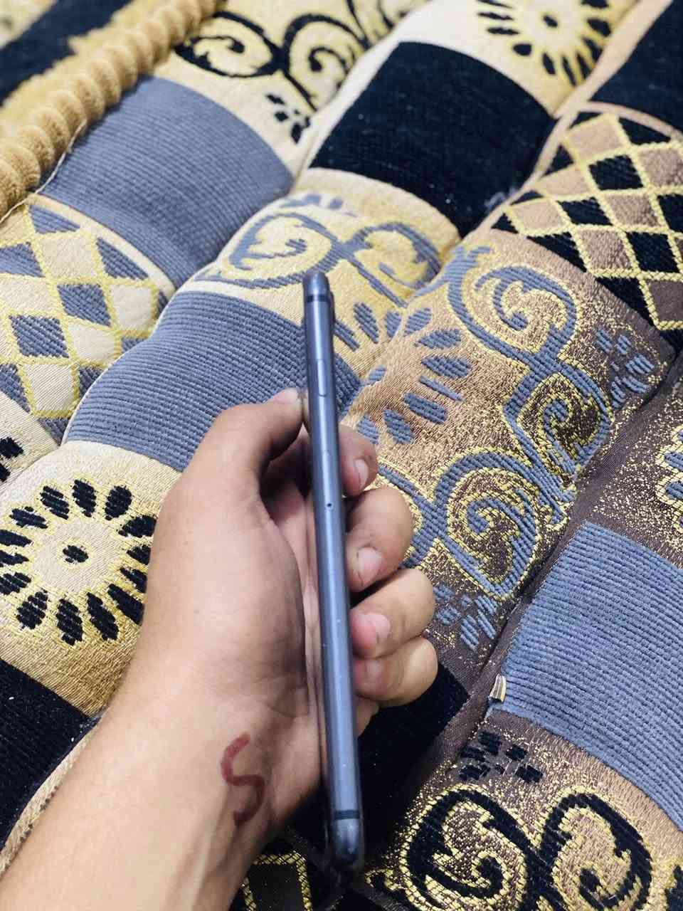 سلام عليكم
للبيع ايفون8بلاص

الجهاز نضيف 

مبدل شاشه اصليه 

فيس ايدي شغال
 
بطاريه 73بلادي
السعر110وبي مجال

الاستفسار***********
