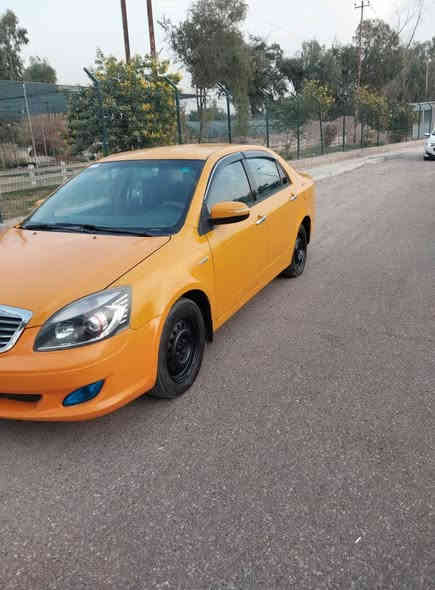 السلام عليكم 
جيلي موبل موديل ١٢ كير ومحرك شرط كارتون كفاله من الضربه وتبديل فقط معمره خياسات جاهزه كبل للشارع تخم تايرات حداديه جديده كهربائيات كلها شغاله شاشه ومضخم صوت 
السنويه لل ٢٩ بسمي هزه وخط وبحث جدد شرط مابيها اي نقص
السعر ٤٥ وبيها مجال عنواني بغداد الكرخ الاستفسار اتصل ***********
